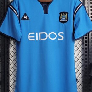 1ª Equipación Manchester City 2001/02