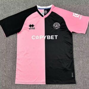 2ª Equipación Queens Park Rangers 2025/26