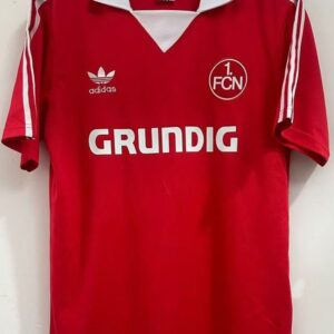 1ª Equipación Nuremberg 1980/81