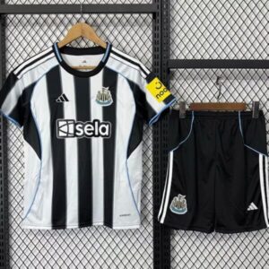 1ª Equipación Newcastle 2025/26 (kit)